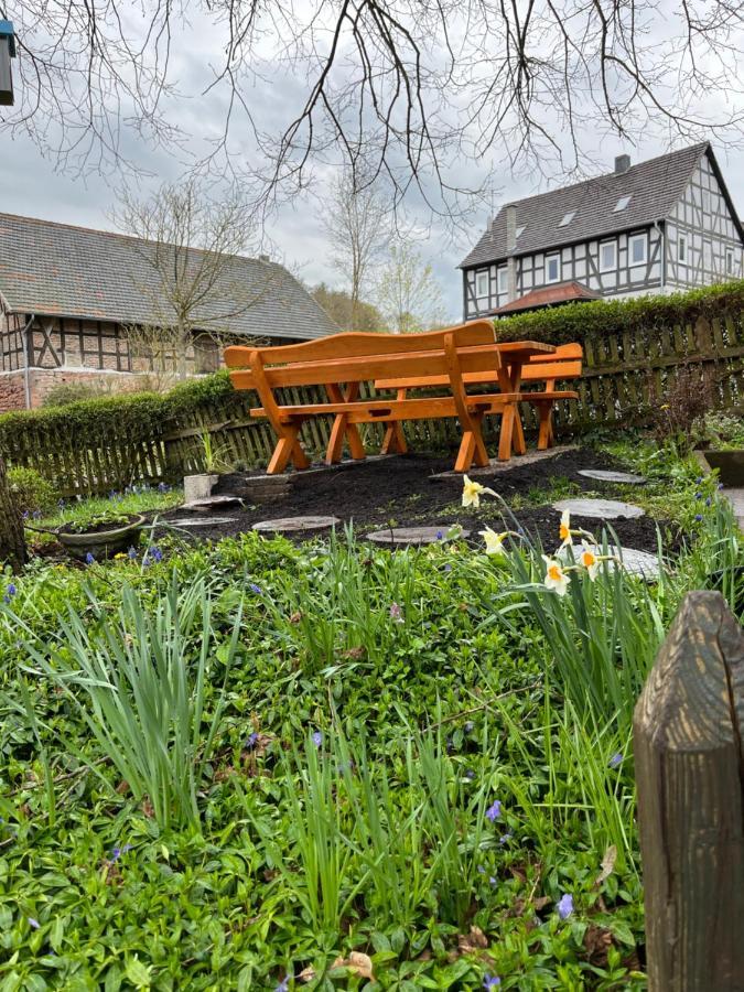 Fachwerk In Bergfreiheit Apartment Bad Wildungen Bagian luar foto
